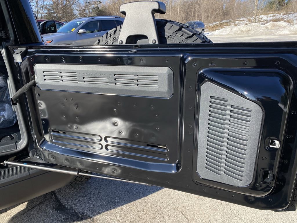 New 2025 Ford Bronco Big Bend w/ Black Diamond Package image 18