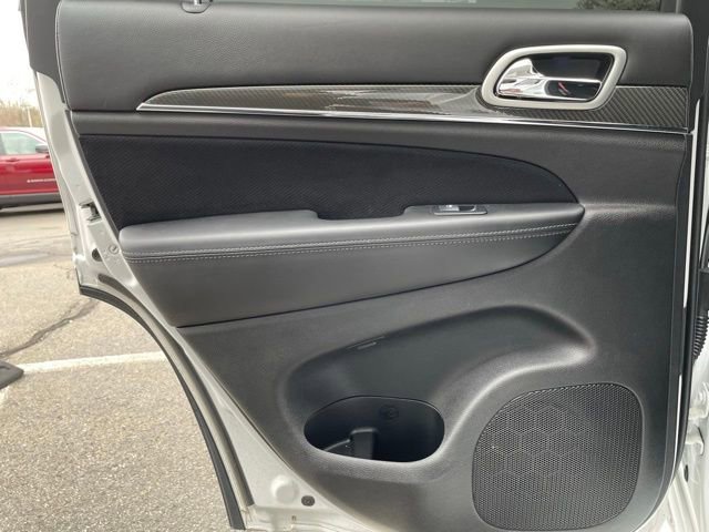 Used 2019 Jeep Grand Cherokee SRT image 25