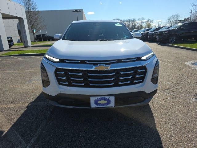 Used 2026 Chevrolet Equinox LT w/ LPO, Floor Liner Package AWD/4WD image 6