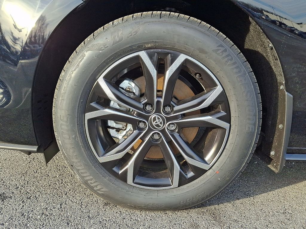 New 2026 Toyota Sienna Platinum image 19