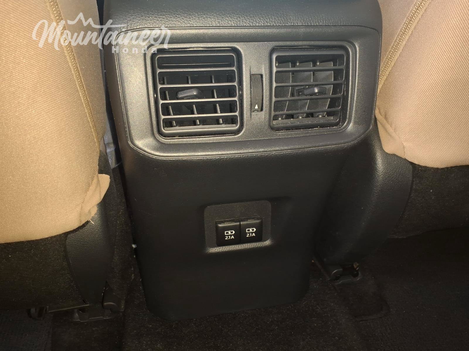 Used 2019 Toyota RAV4 XLE w/ Convenience Package AWD/4WD image 30
