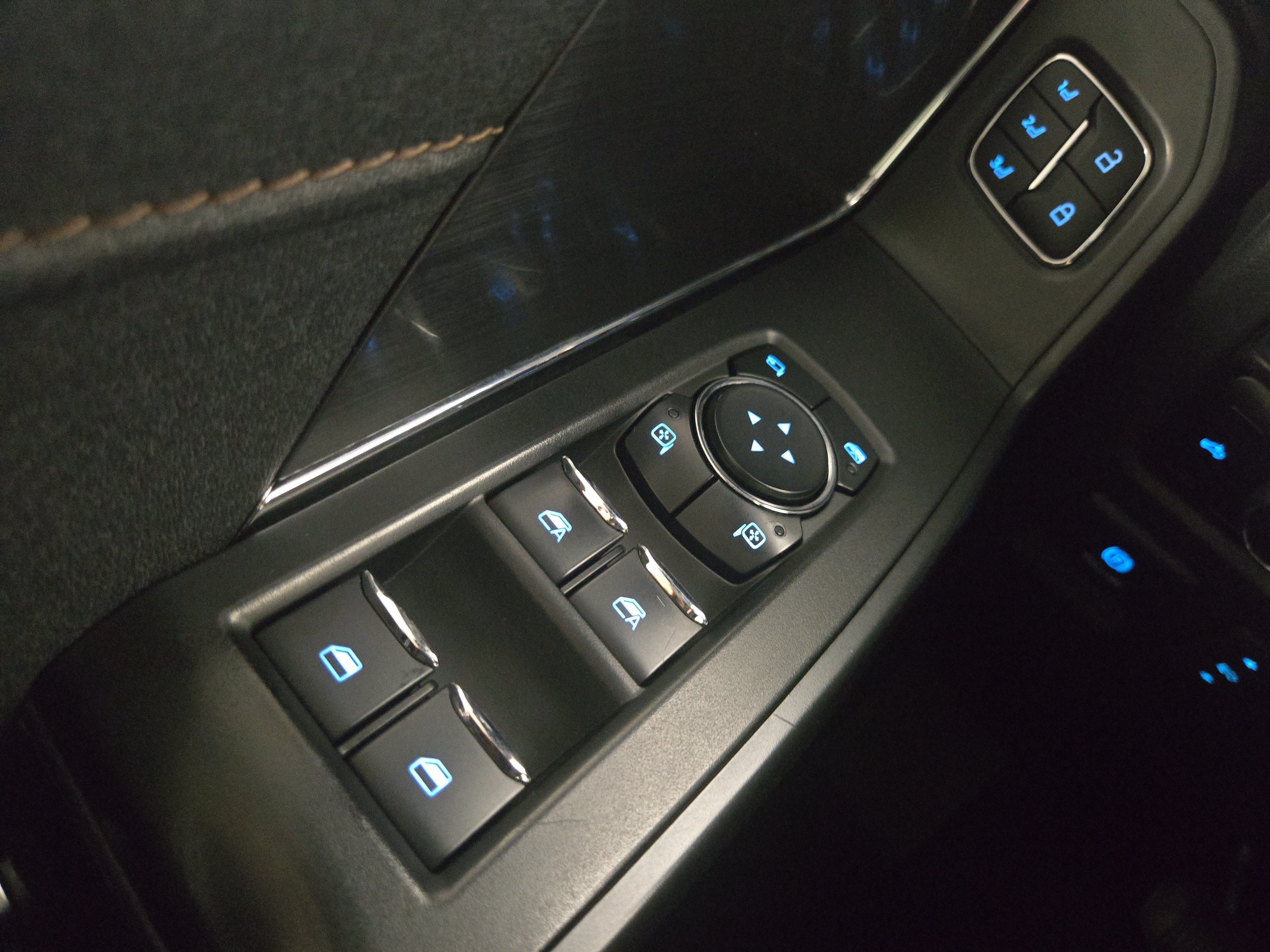 Used 2023 Ford F150 Raptor AWD/4WD image 32