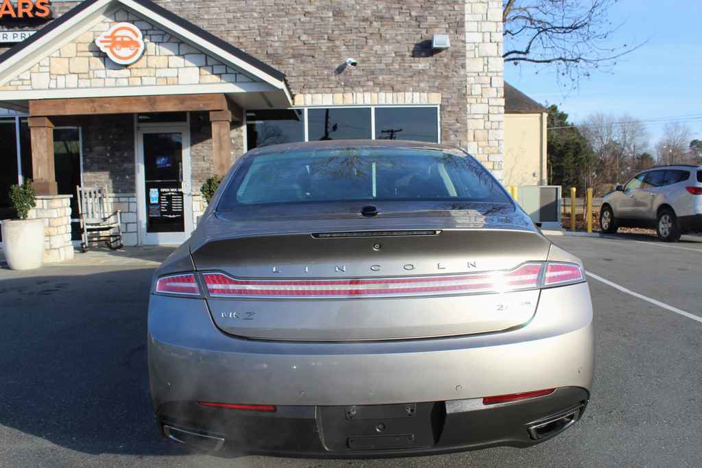 Used 2016 Lincoln MKZ AWD image 6