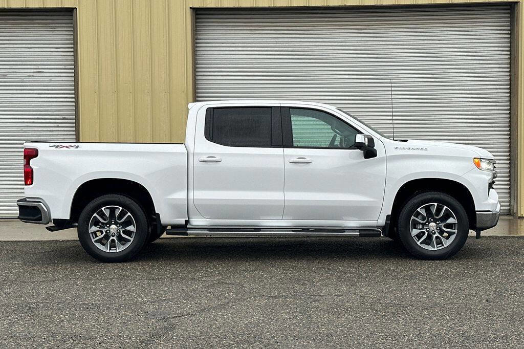 New 2026 Chevrolet Silverado 1500 LT w/ All Star Edition Plus image 8