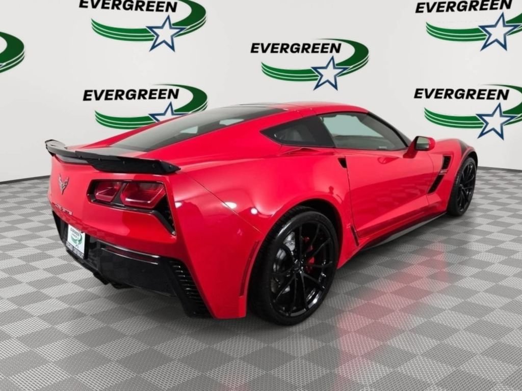 Used 2018 Chevrolet Corvette Grand Sport RWD image 5