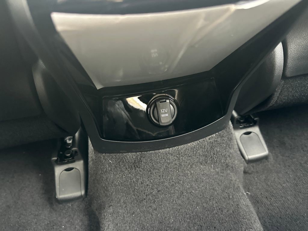 New 2026 Kia Sorento SX AWD/4WD image 17