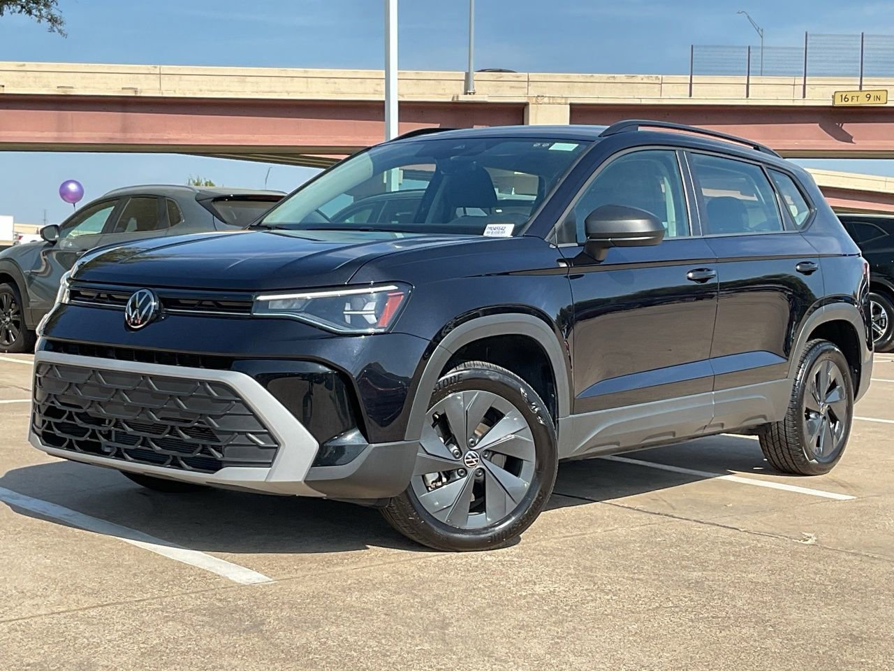 Used 2025 Volkswagen Taos S image 2