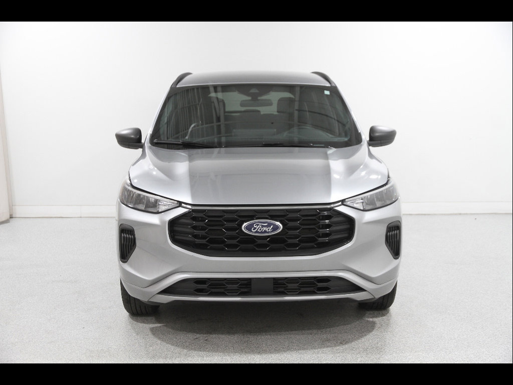 Certified 2023 Ford Escape ST-Line w/ Tech Pack #1 AWD/4WD image 2