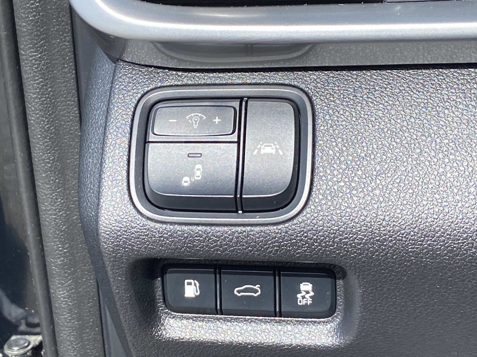 Used 2019 Kia Optima LX FWD image 17