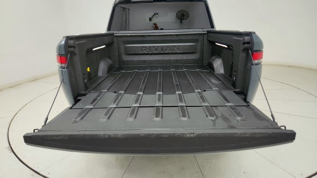 Used 2026 Rivian R1T Premium Tri AWD/4WD image 28