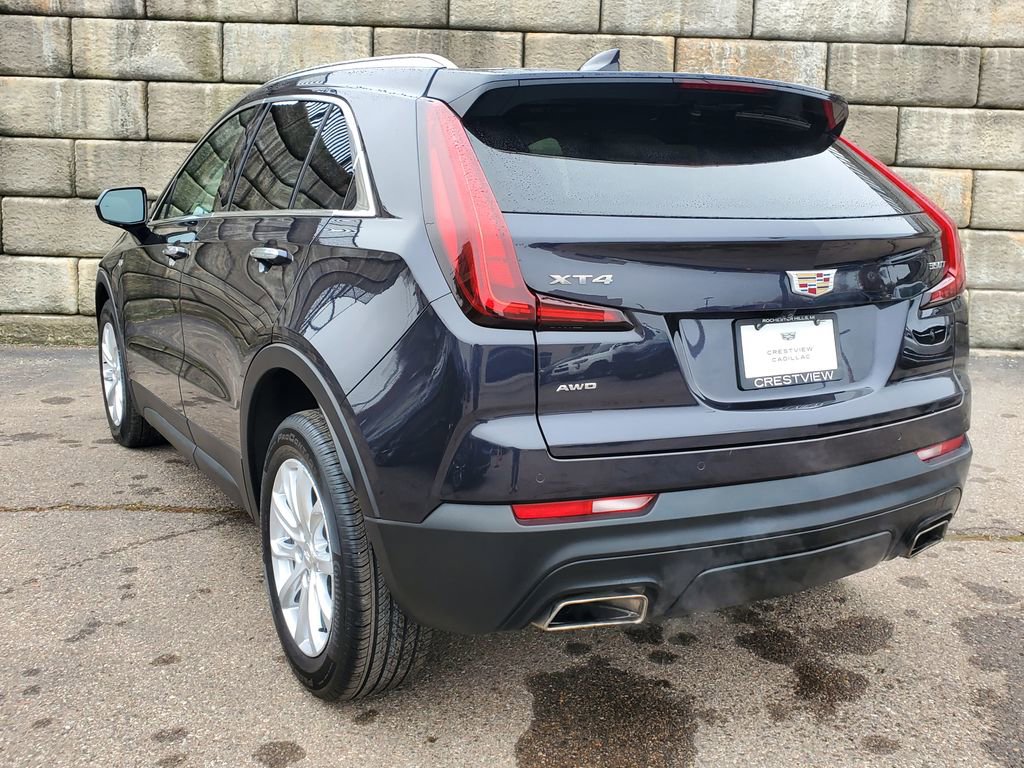 Certified 2023 Cadillac XT4 Luxury image 3