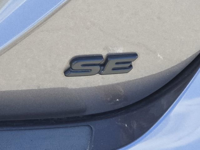 Used 2022 Toyota Camry SE image 16