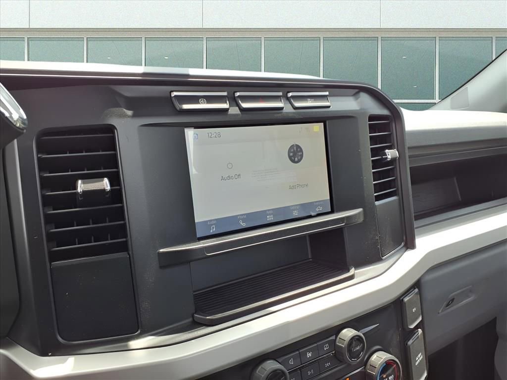 New 2024 Ford F550 4x4 Regular Cab Super Duty image 6