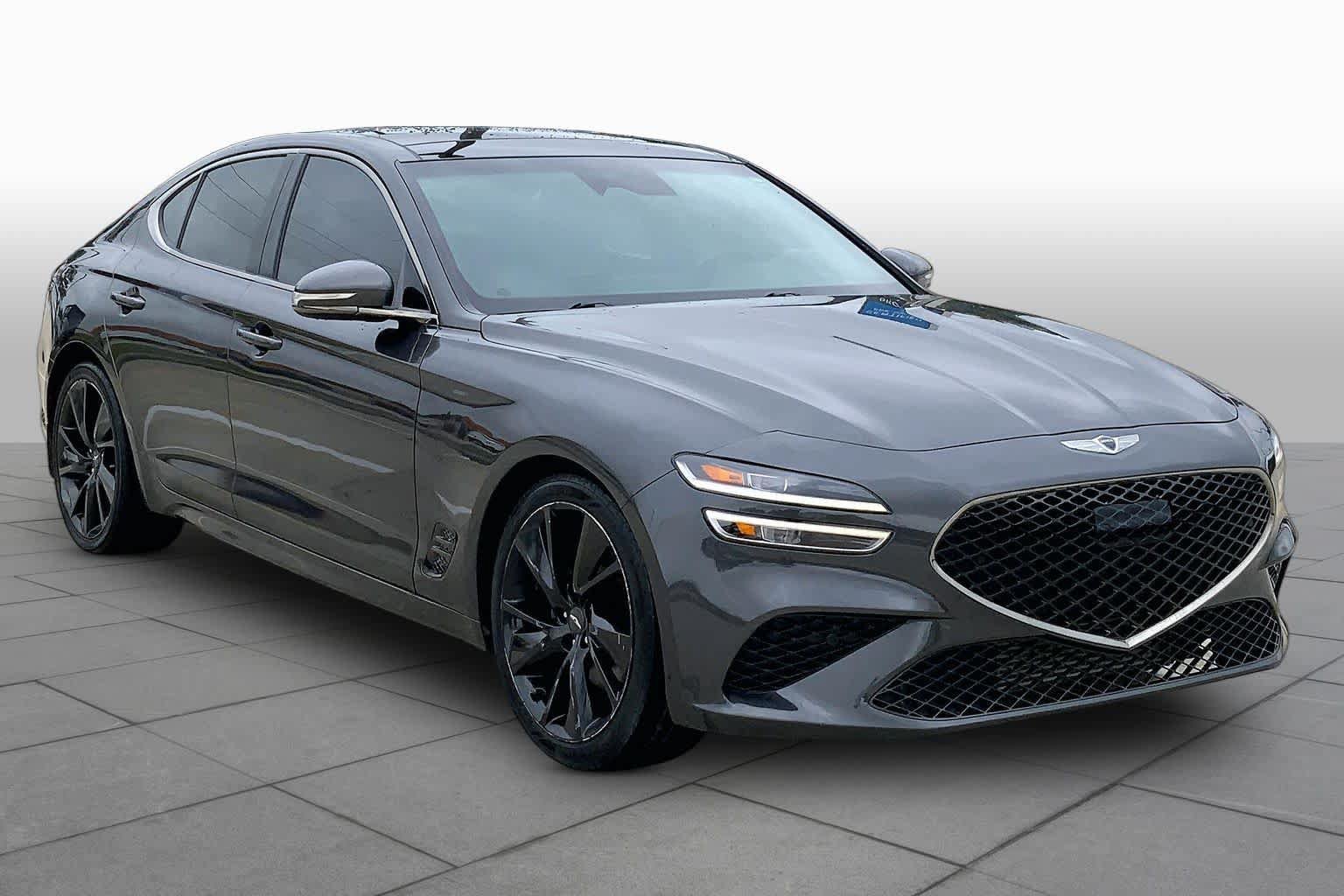 Used 2023 Genesis G70 2.0T w/ Sport Prestige Package RWD image 3