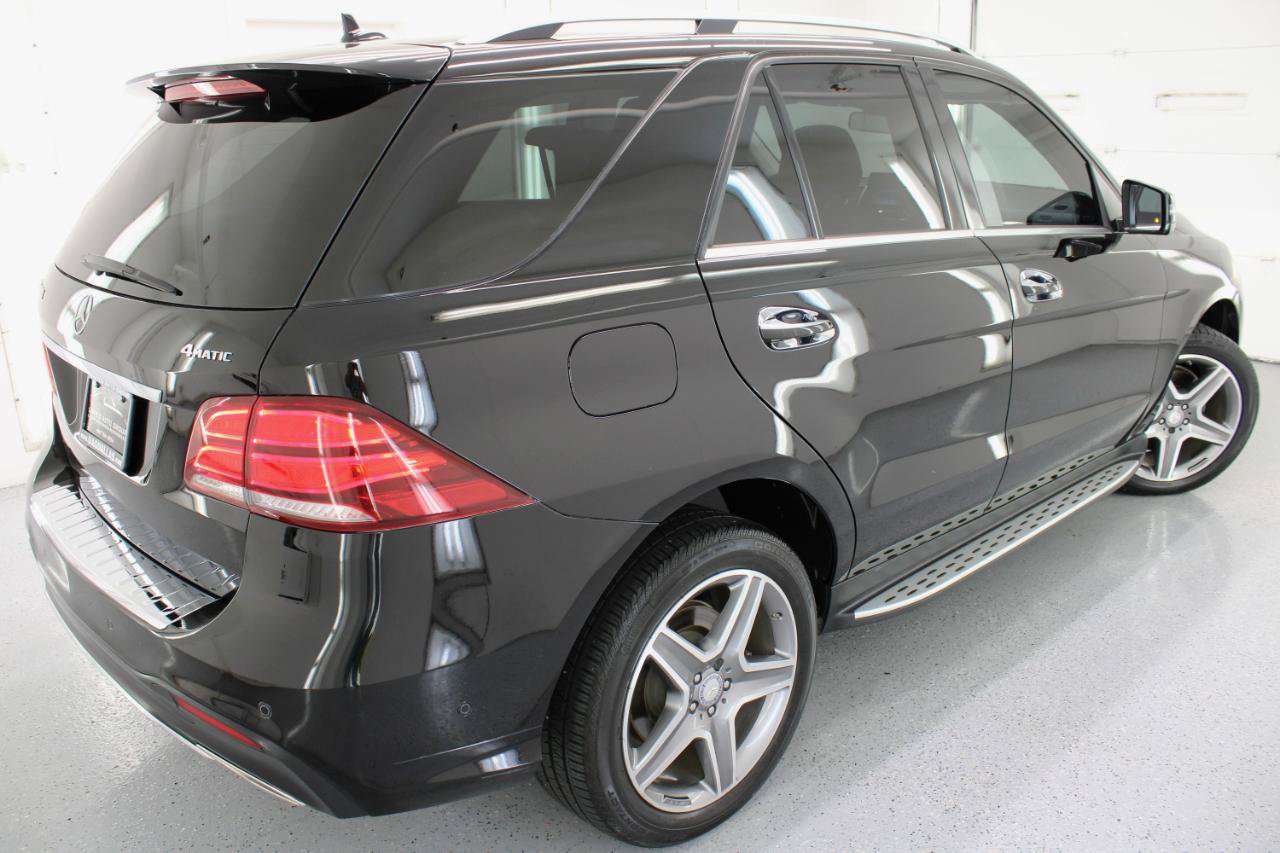 Used 2017 Mercedes-Benz GLE 400 4MATIC image 27