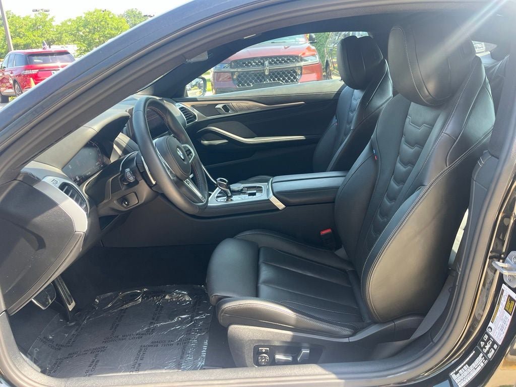 Used 2025 BMW M850i xDrive Coupe AWD/4WD image 17