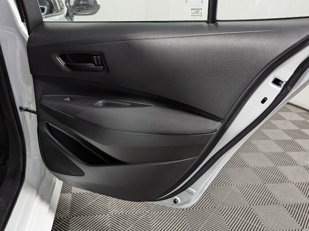 Used 2024 Toyota Corolla LE FWD image 38