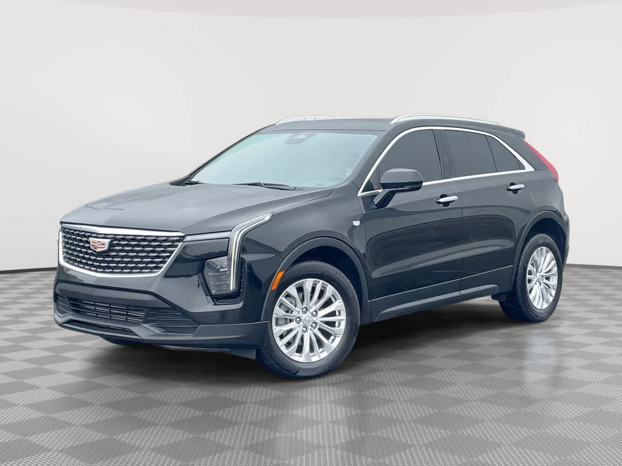 Certified 2024 Cadillac XT4 Luxury w/ Cold Weather Package AWD/4WD video 1