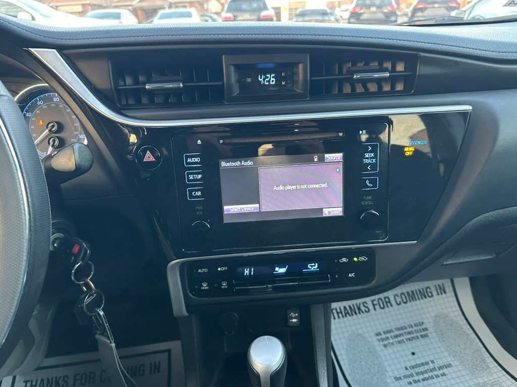 Used 2018 Toyota Corolla LE image 15