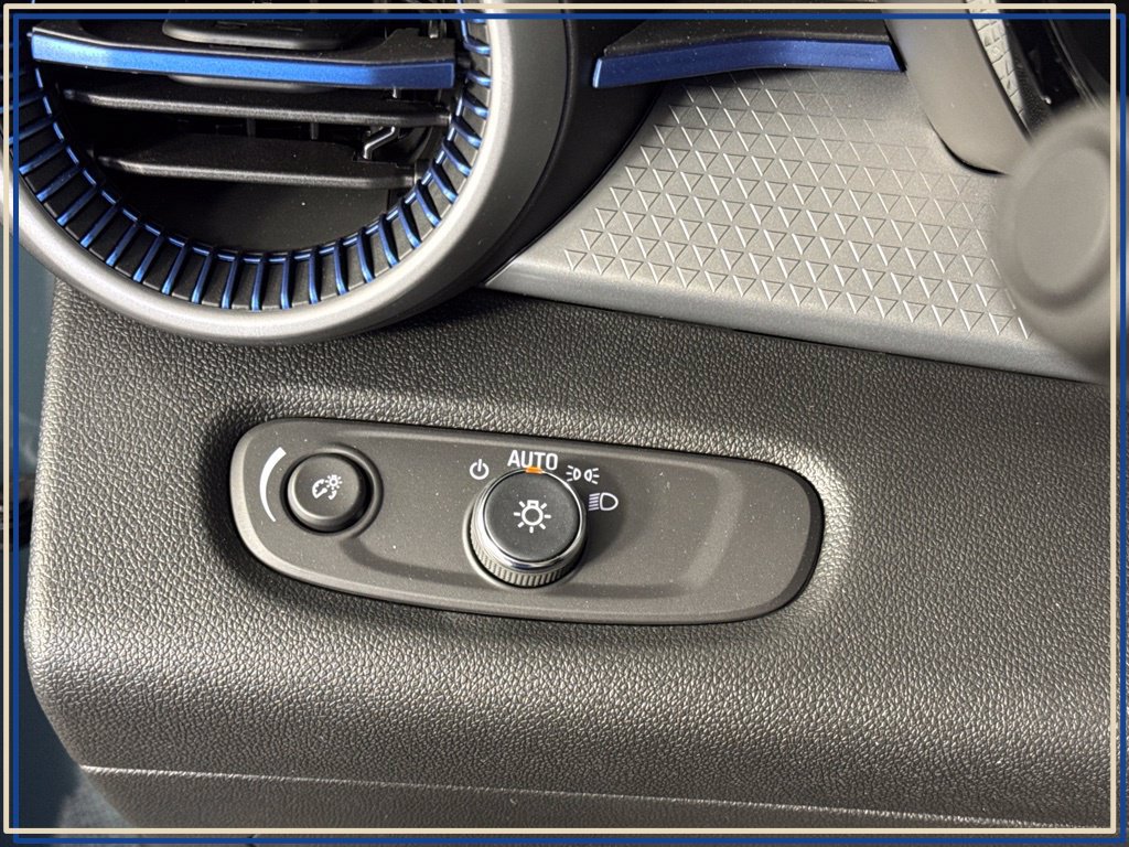 New 2026 Chevrolet Trax LS w/ LS Convenience Package FWD image 14