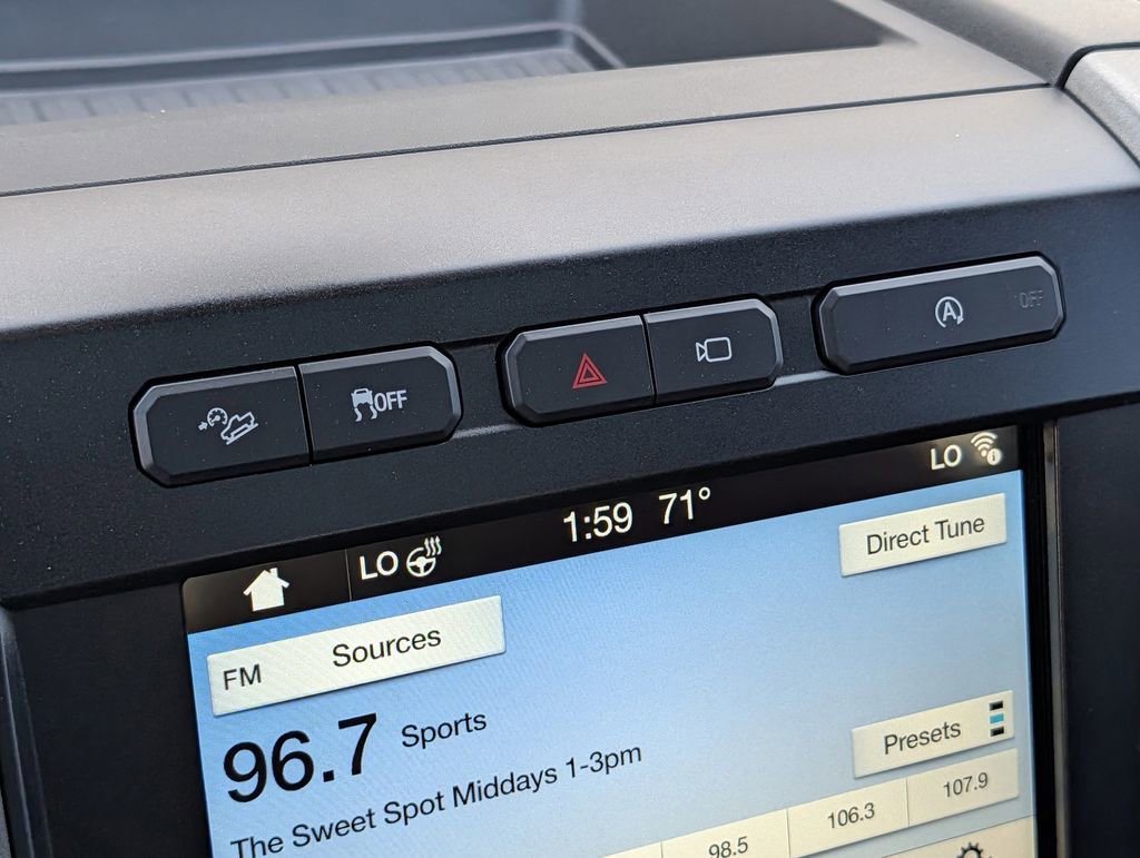 Used 2018 Ford F150 Raptor w/ Equipment Group 802A Luxury image 21