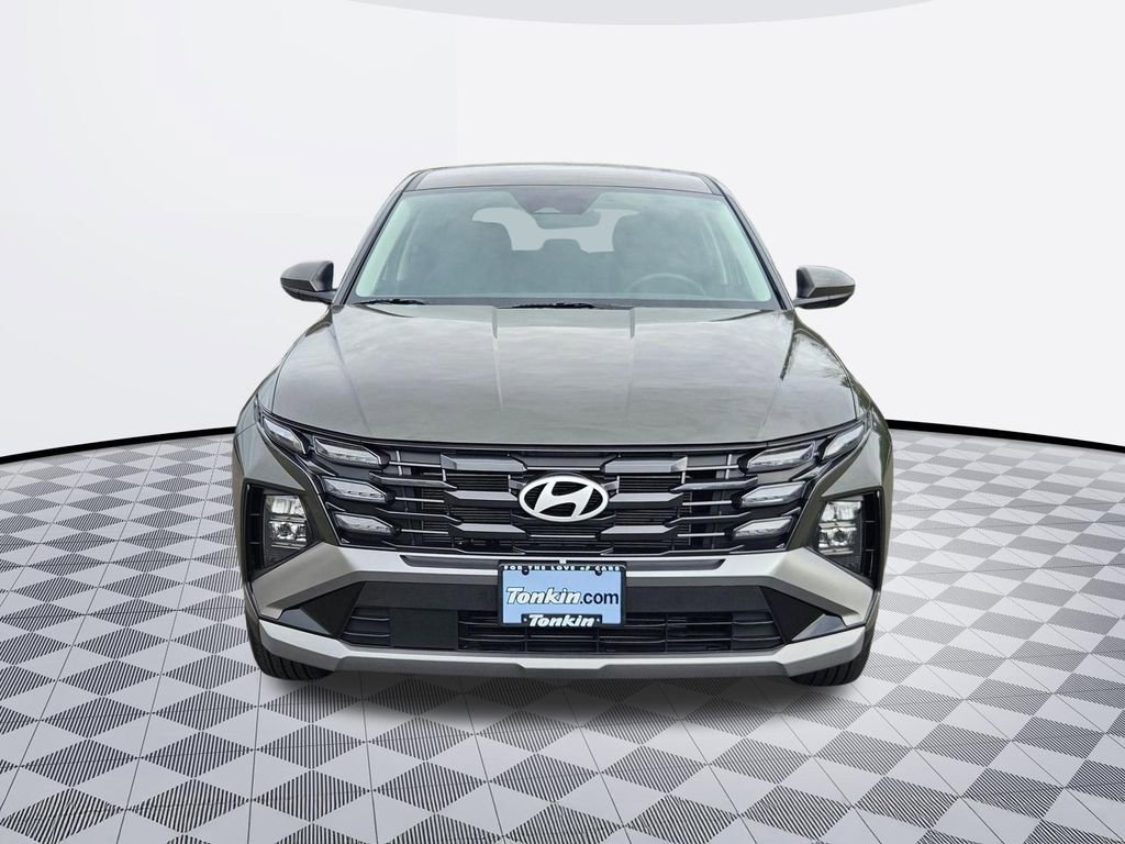 Certified 2025 Hyundai Tucson SE image 9