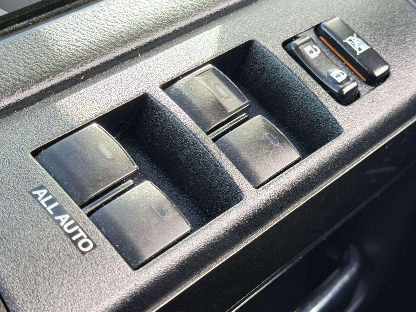 Used 2018 Toyota 4Runner TRD Off-Road Premium image 26