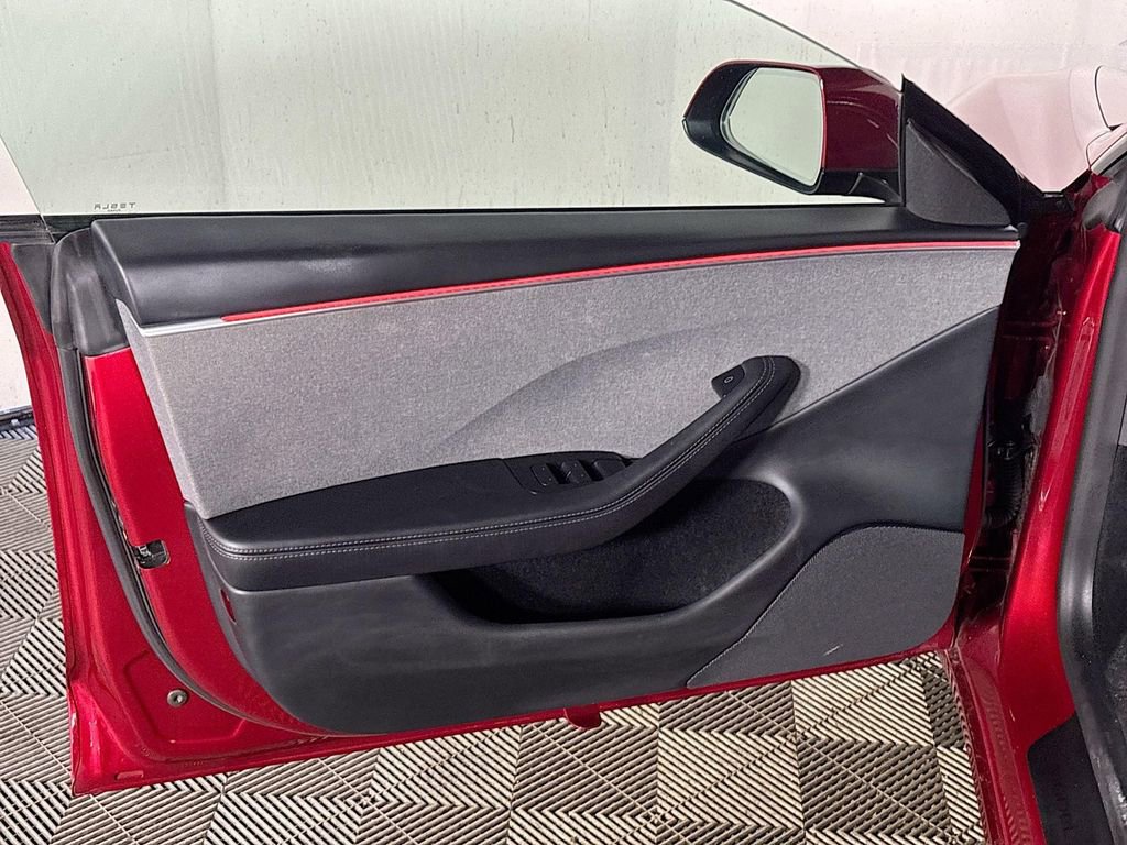 Used 2024 Tesla Model 3 image 10