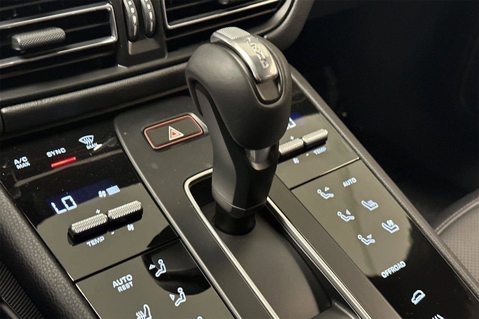 New 2025 Porsche Macan image 90