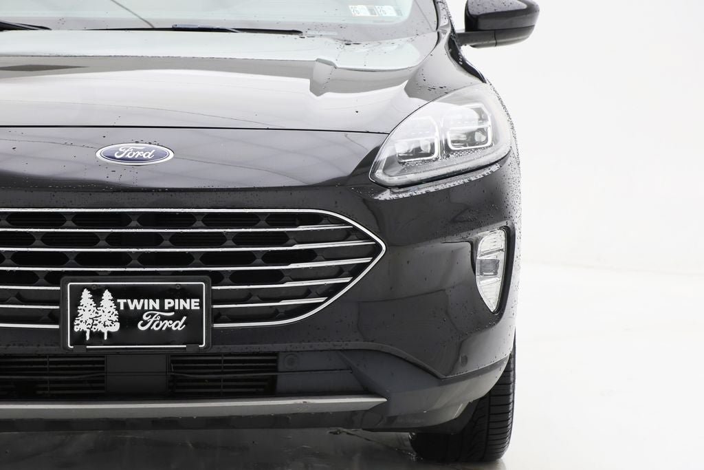 Used 2022 Ford Escape Titanium w/ Titanium Elite Package AWD/4WD image 5