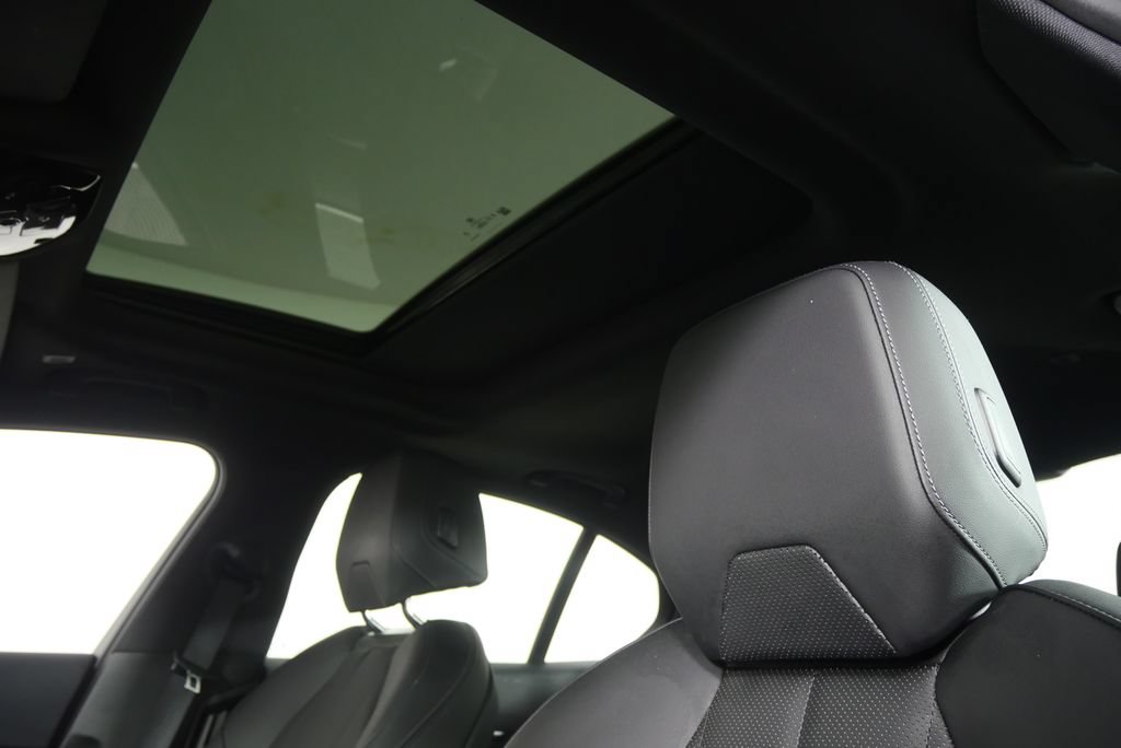 Used 2026 BMW 530i RWD image 11