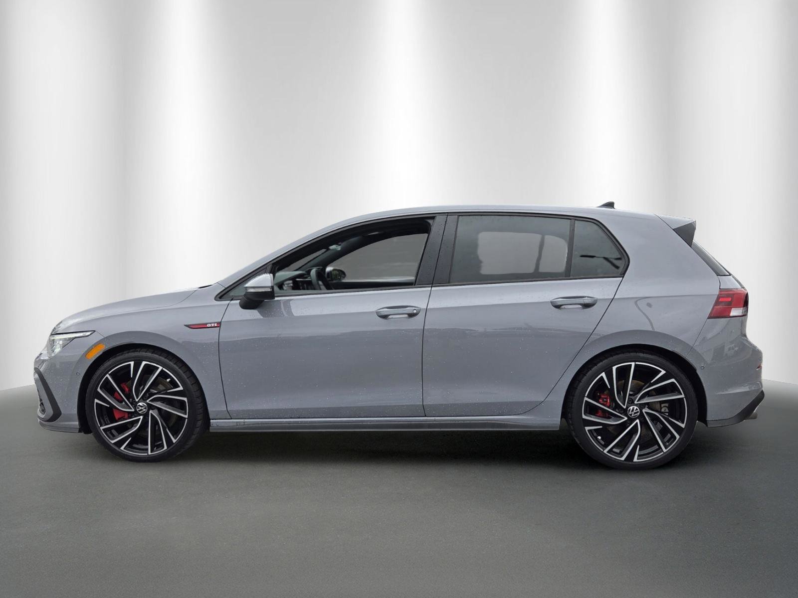 Used 2024 Volkswagen GTI Autobahn image 4