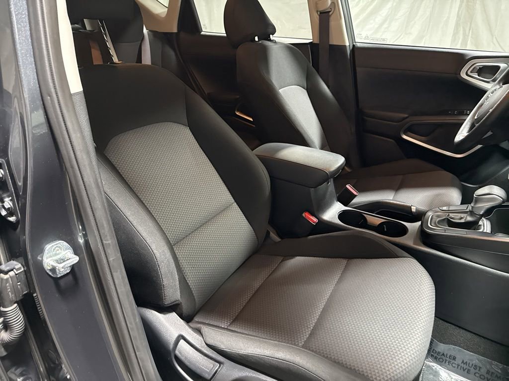 Used 2024 Kia Soul LX w/ Option Group 015 image 10