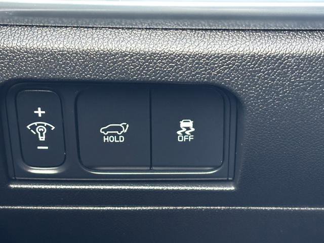 Certified 2025 Kia Sorento SX image 25