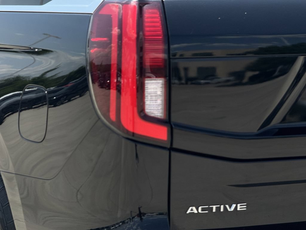 Used 2025 Ford Expedition Active AWD/4WD image 10