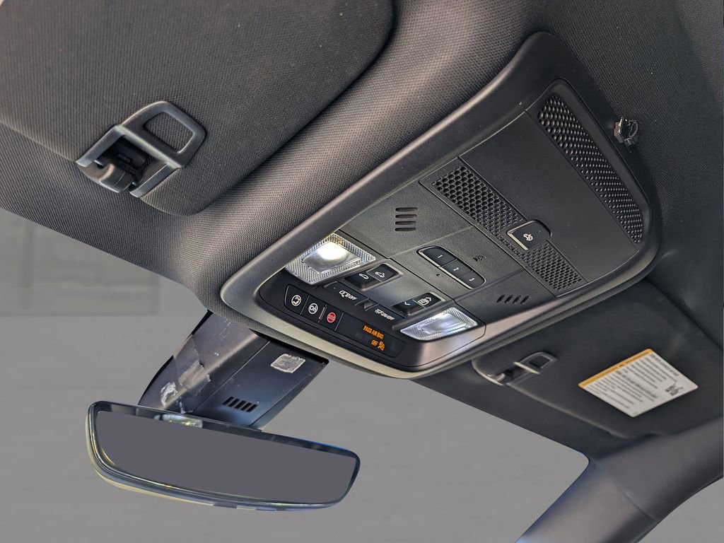 Used 2020 Cadillac XT6 Premium Luxury image 33