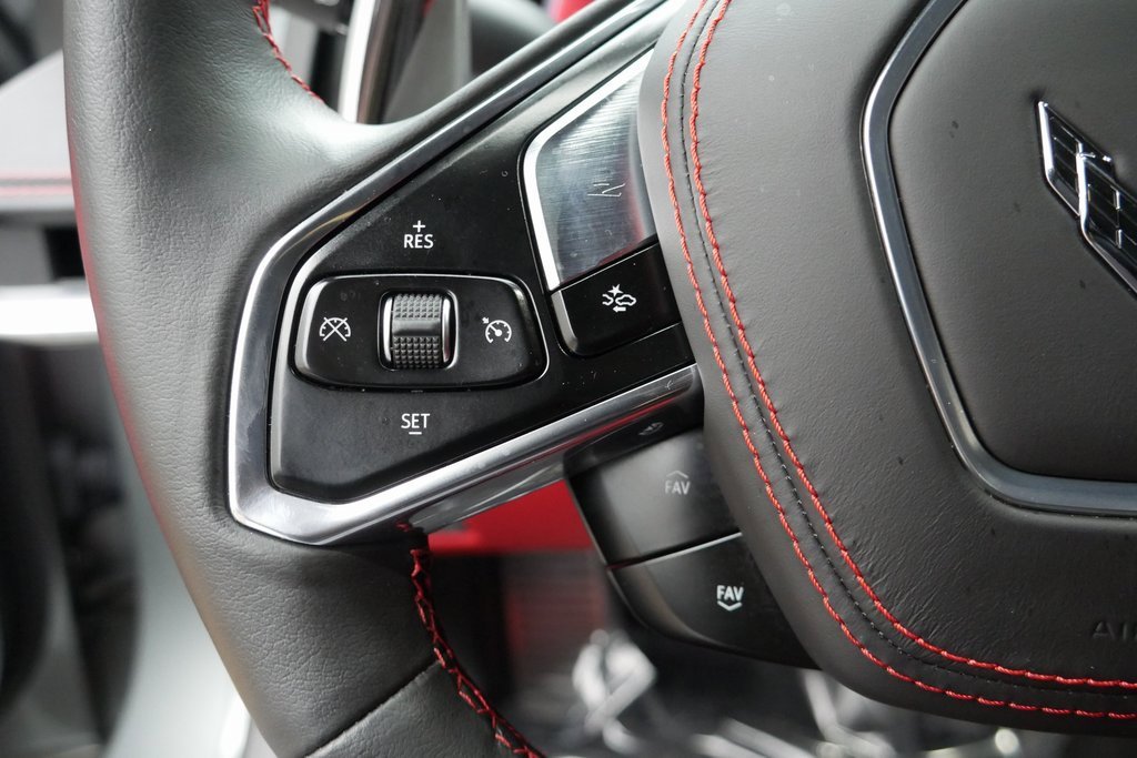 Used 2024 Chevrolet Corvette Stingray Premium Conv w/ Z51 Performance Package image 13