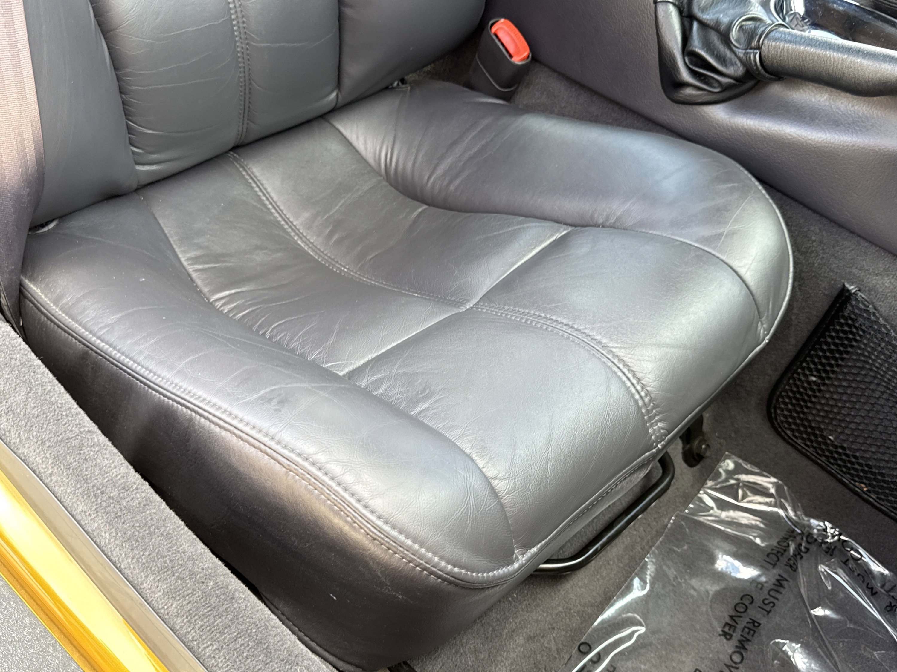 Used 2002 Chrysler Prowler RWD image 49