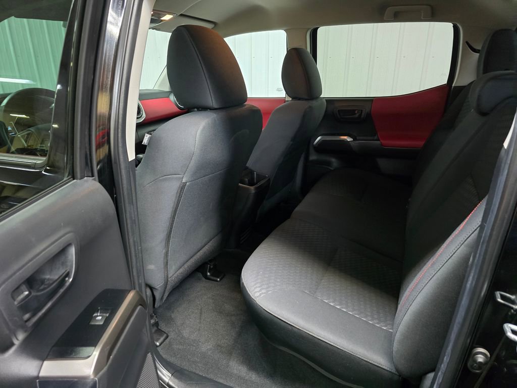 Used 2023 Toyota Tacoma SR5 AWD/4WD image 17