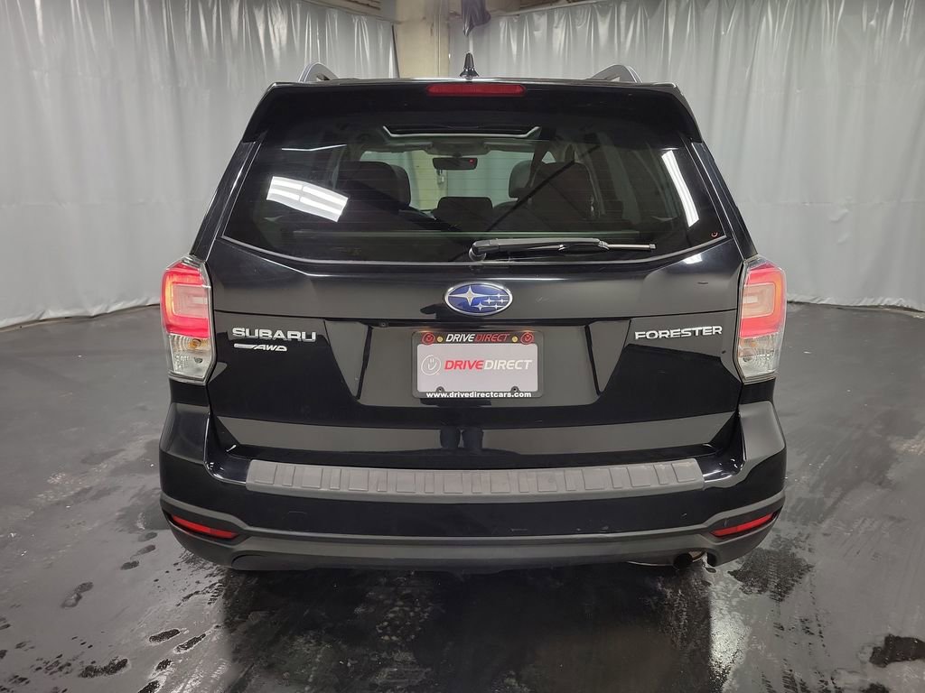 Used 2018 Subaru Forester 2.5i Premium w/ All-Weather Package image 8