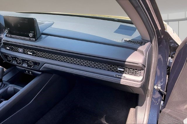Certified 2025 Honda Accord SE image 24