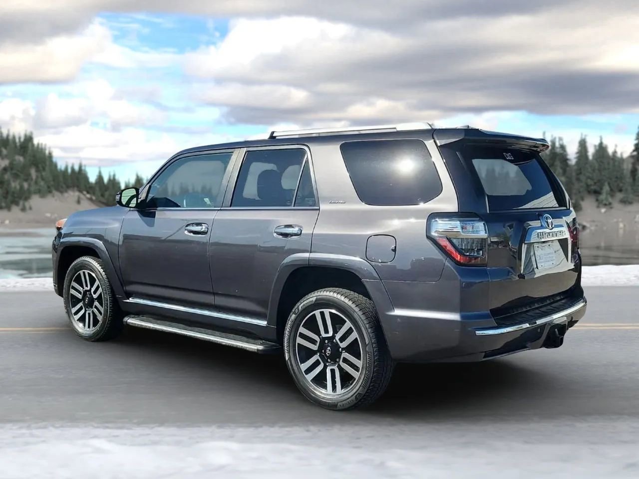 Used 2019 Toyota 4Runner Limited image 6