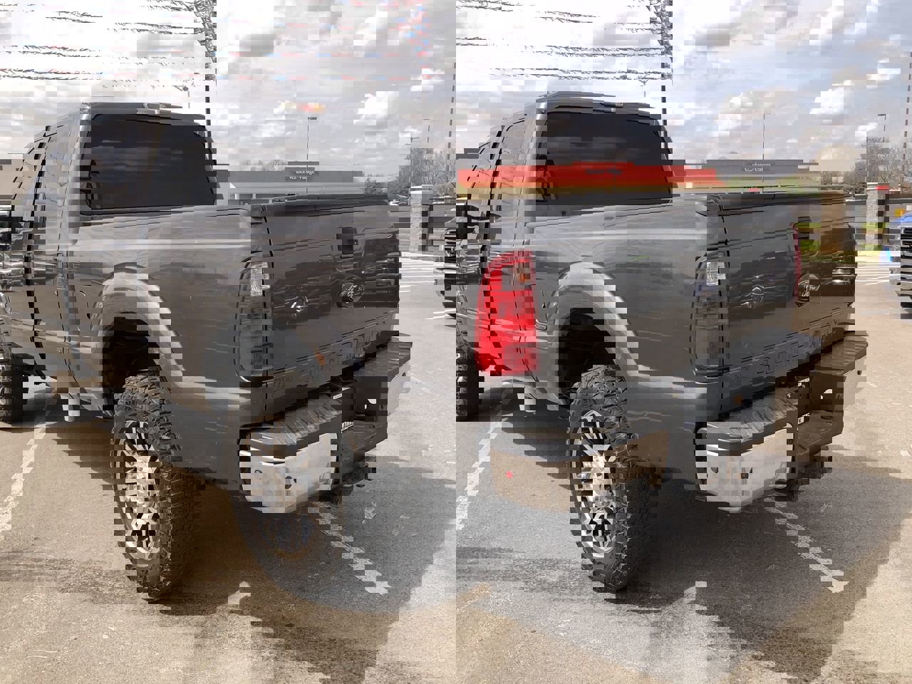 Used 2015 Ford F250 XLT w/ XLT Premium Package image 12