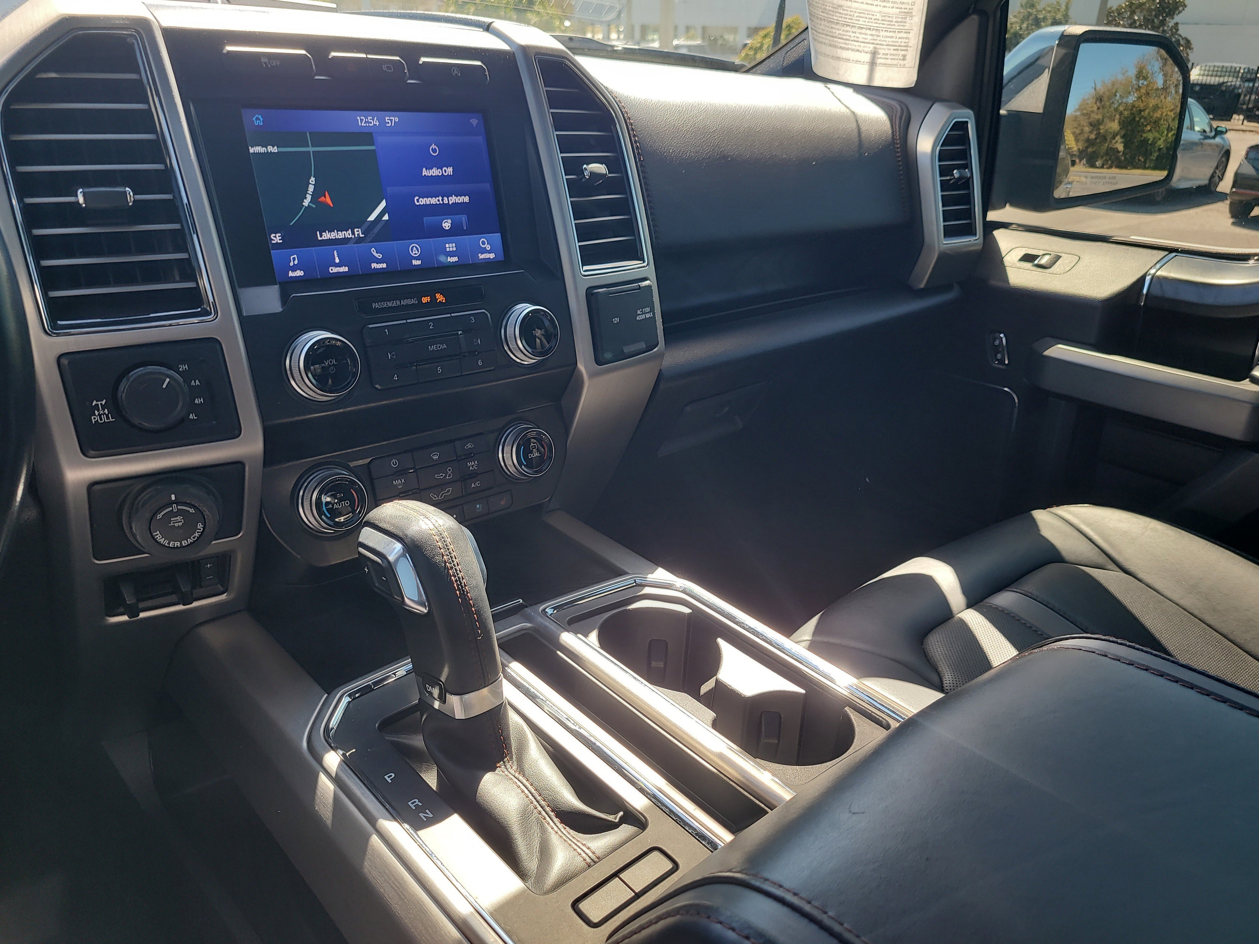 Used 2019 Ford F150 Platinum w/ Equipment Group 701A Luxury image 24