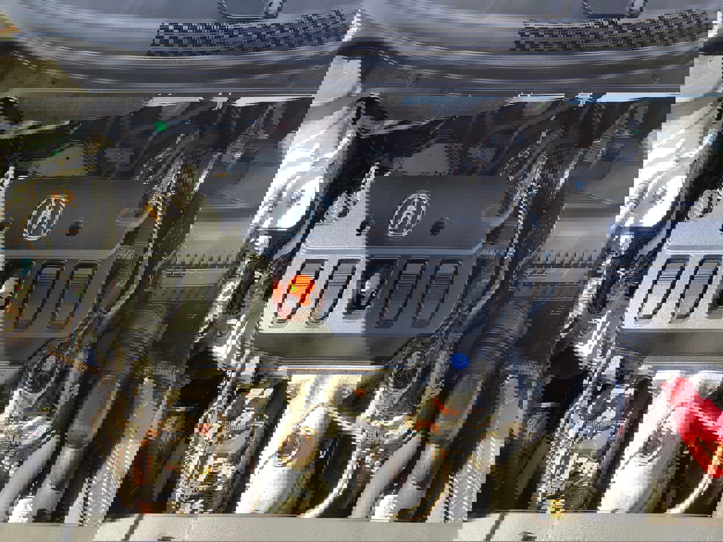 Used 2015 Acura ILX w/ Premium Package FWD image 9