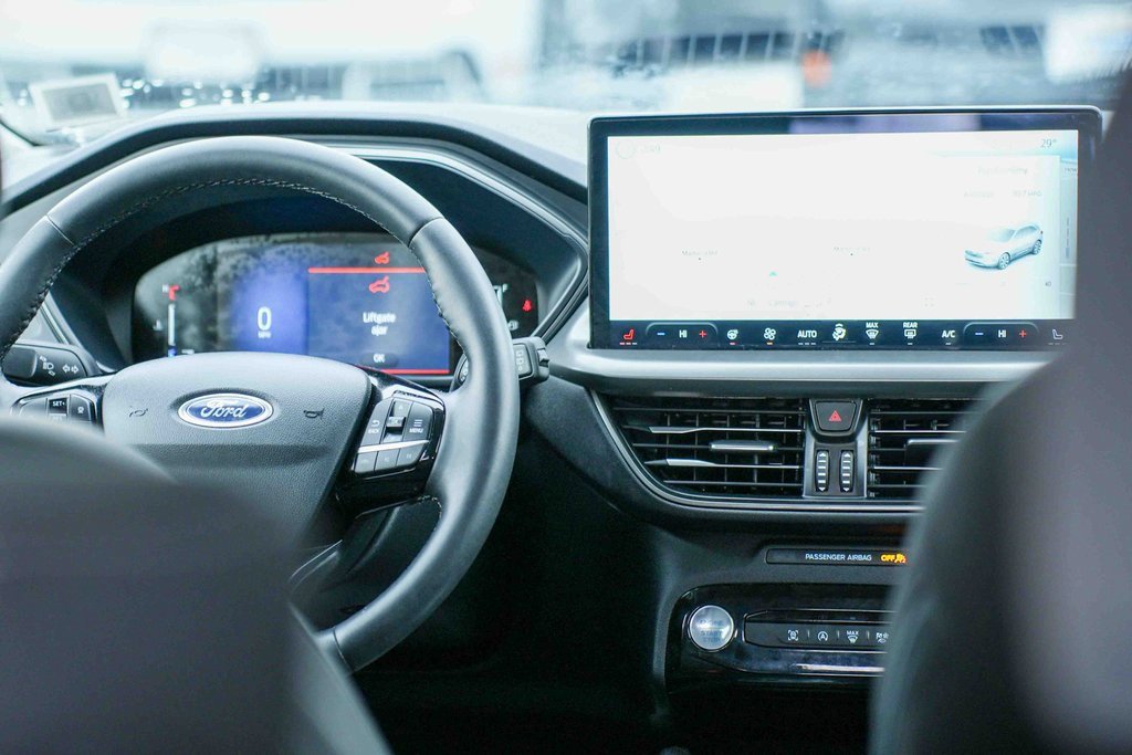 Used 2023 Ford Escape Active w/ Tech Pack #1 image 13