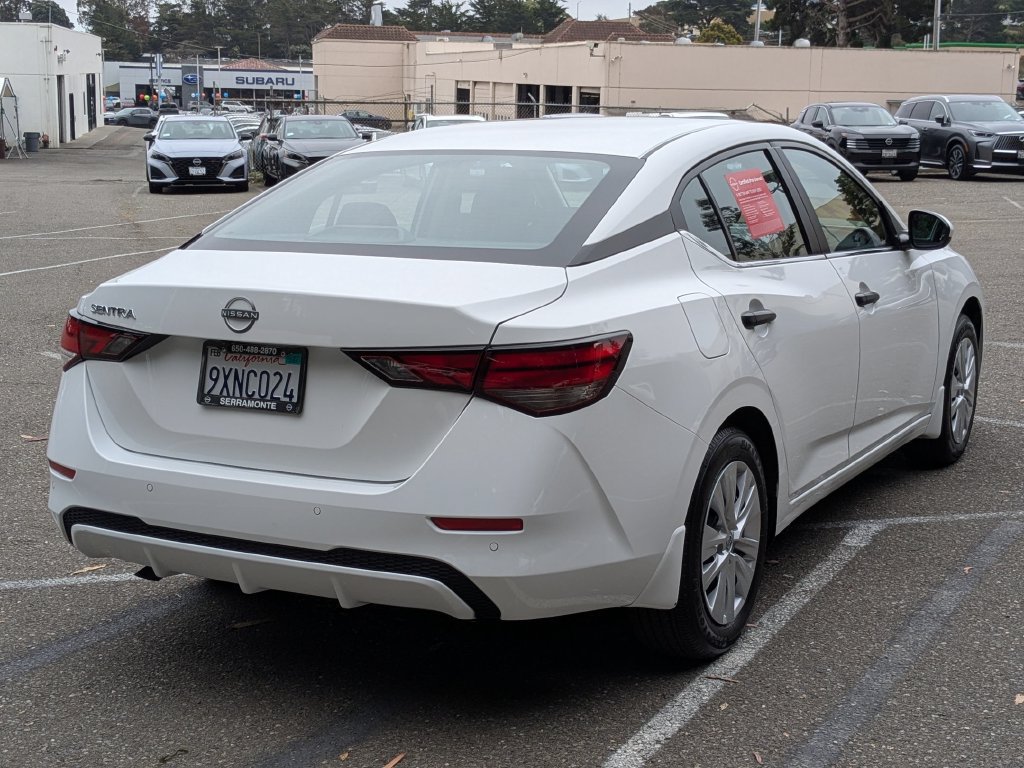 Certified 2025 Nissan Sentra S FWD image 5