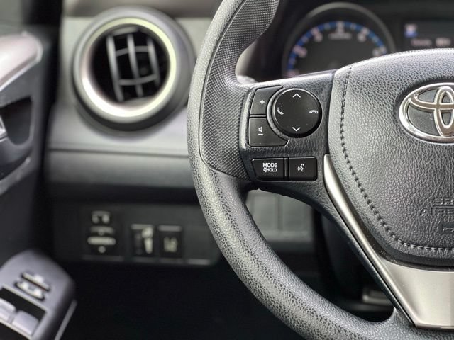 Used 2017 Toyota RAV4 LE w/ All Weather Liner Package FWD image 31
