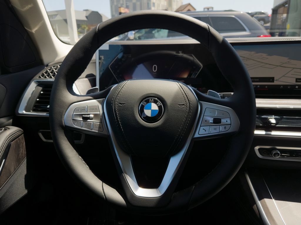 New 2027 BMW X7 xDrive40i w/ Climate Comfort Package AWD/4WD image 14