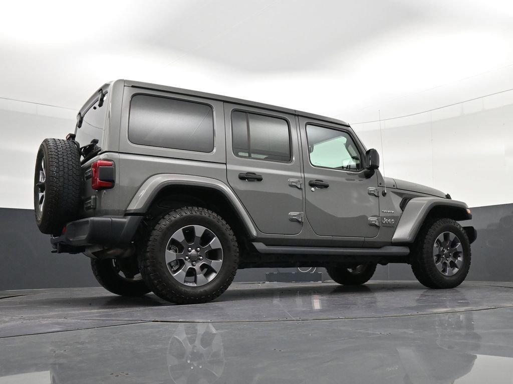 Used 2020 Jeep Wrangler Unlimited Sahara image 28